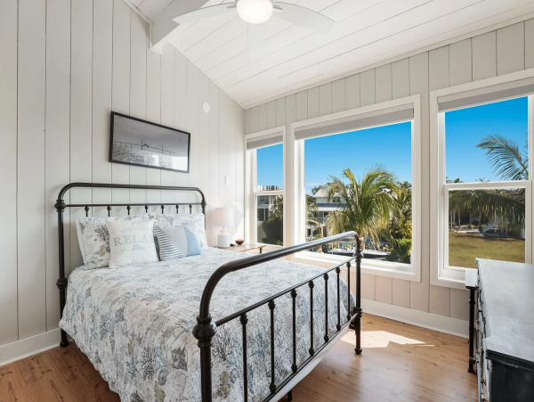 Six Bedroom Home on the Canal in Anna Maria